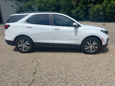 Used 2023 Chevrolet Equinox LT AWD/4WD image 8