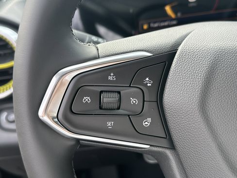 New 2026 Chevrolet Trax ACTIV w/ Driver Confidence Package FWD image 25