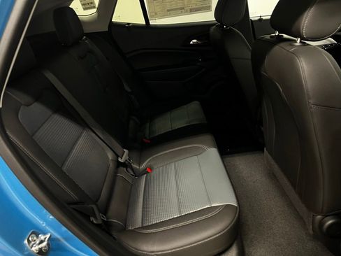 New 2026 Chevrolet Trax LT w/ Driver Confidence Package FWD image 30
