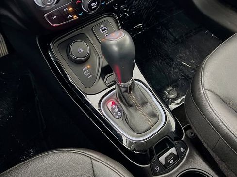 Used 2021 Jeep Compass Limited image 22