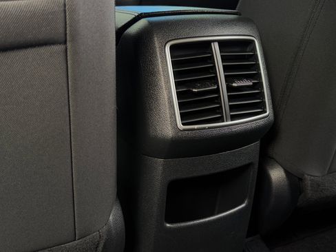 Used 2024 Kia Sportage LX image 35