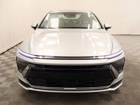 New 2026 Hyundai Sonata Blue FWD image 4