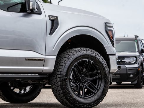 New 2025 Ford F150 Platinum image 17