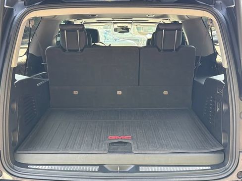 Used 2020 GMC Yukon XL SLT w/ Open Road Package RWD image 20