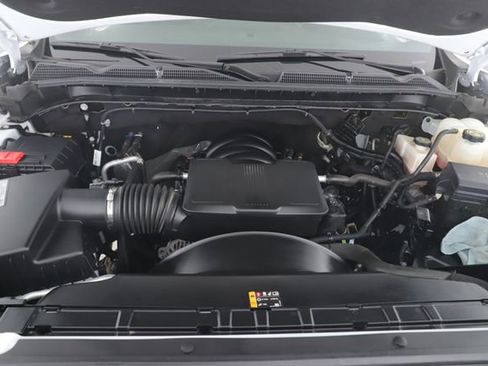 Used 2021 GMC Sierra 2500 AT4 w/ Snow Plow Prep/Camper Package image 15