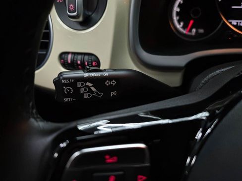 Used 2019 Volkswagen Beetle 2.0T Final Edition SEL FWD image 21