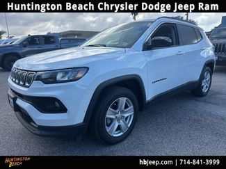 Used 2022 Jeep Compass Latitude FWD video 1