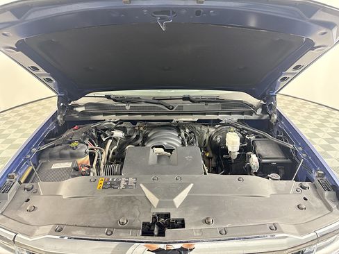 Used 2017 Chevrolet Silverado 1500 LT w/ All Star Edition image 38