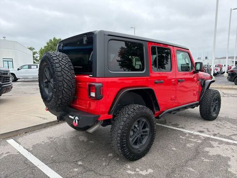 Used 2019 Jeep Wrangler Unlimited Sport S AWD/4WD image 3