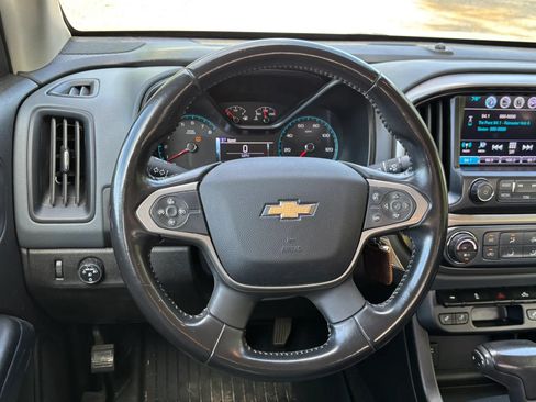 Used 2018 Chevrolet Colorado Z71 AWD/4WD image 25
