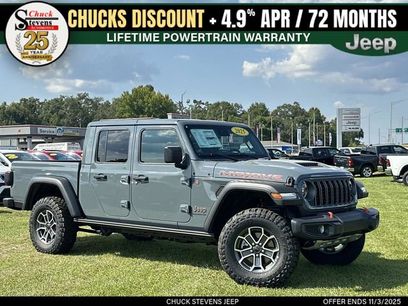 New 2025 Jeep Gladiator Mojave w/ Convenience Group