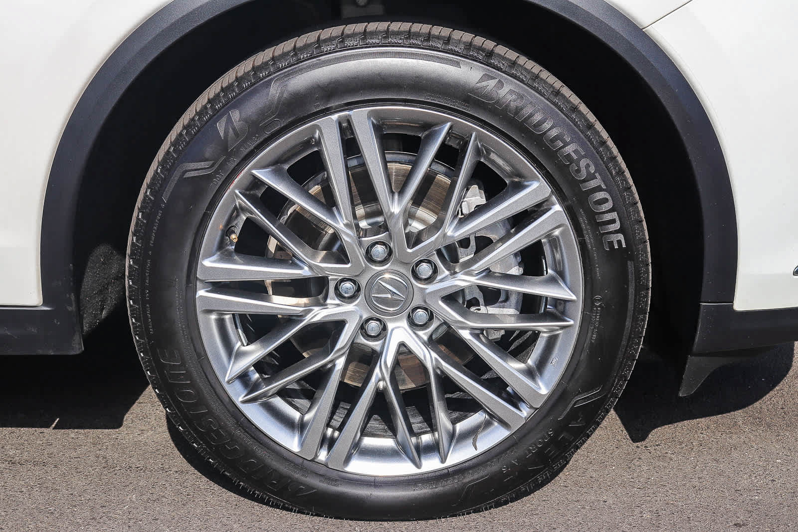 Used 2023 Acura MDX w/ Advance Package AWD/4WD image 9
