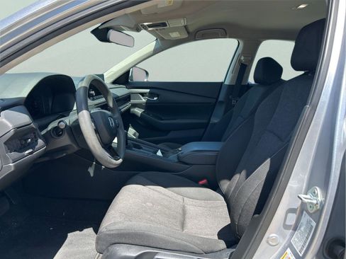 Used 2024 Honda Accord LX image 9