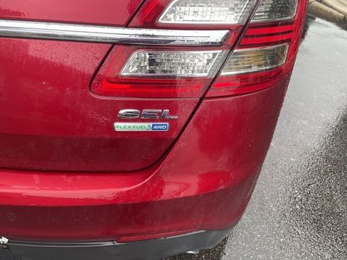 Used 2015 Ford Taurus SEL w/ Equipment Group 201A image 7