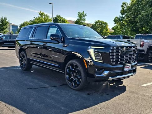 New 2026 GMC Yukon XL Denali Ultimate AWD/4WD image 6