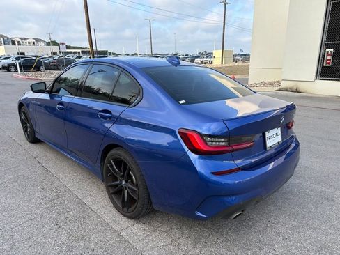 Used 2022 BMW 330e w/ M Sport Package RWD image 3