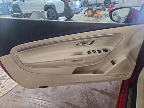 Used 2013 Volkswagen Eos Komfort image 11