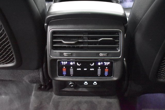 Used 2023 Audi Q8 Premium Plus AWD/4WD image 25