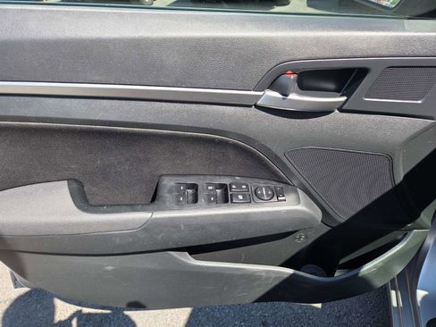 Used 2020 Hyundai Elantra SEL w/ Cargo Package (C1) image 8