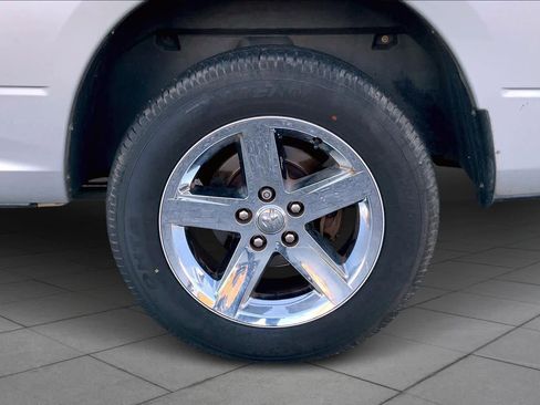 Used 2012 RAM 1500 Express w/ ST Popular Equipment Group image 9