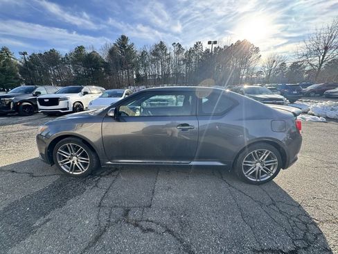 Used 2012 Scion tC image 3