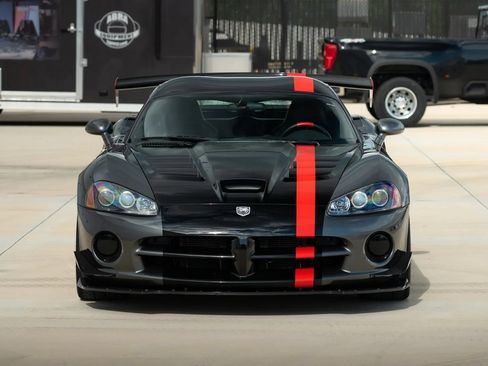 Used 2009 Dodge Viper ACR RWD image 14