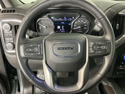 Used 2021 GMC Sierra 1500 Denali w/ Denali Ultimate Package AWD/4WD image 18