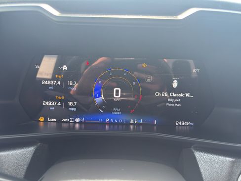 Used 2024 Chevrolet Colorado Trail Boss w/ LPO, Dark Essentials Package AWD/4WD image 18
