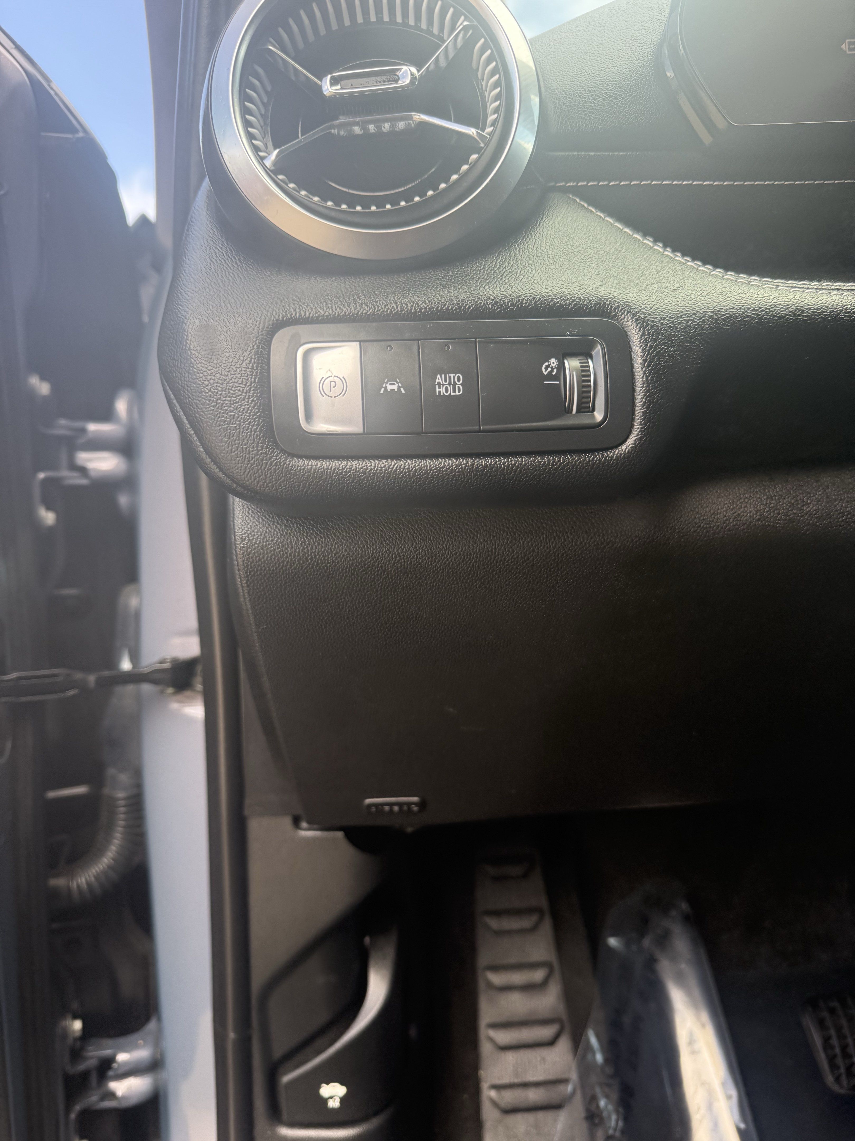 Used 2024 Chevrolet Blazer EV LT AWD/4WD image 21