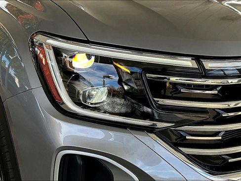 New 2026 Volkswagen Atlas SEL image 29