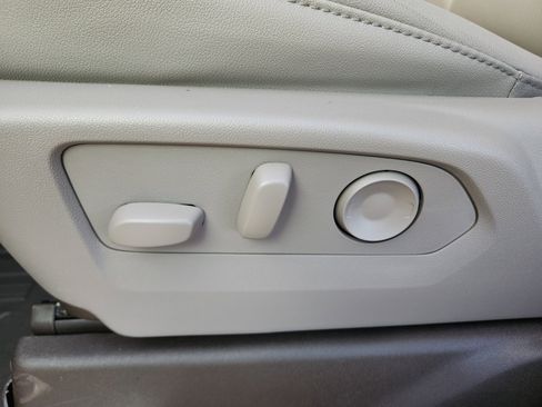 New 2026 GMC Sierra 2500 SLT w/ Texas SLT Premium Package image 14