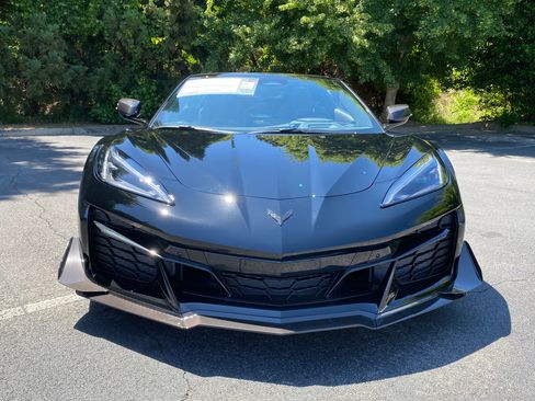 New 2026 Chevrolet Corvette Z06 RWD image 3