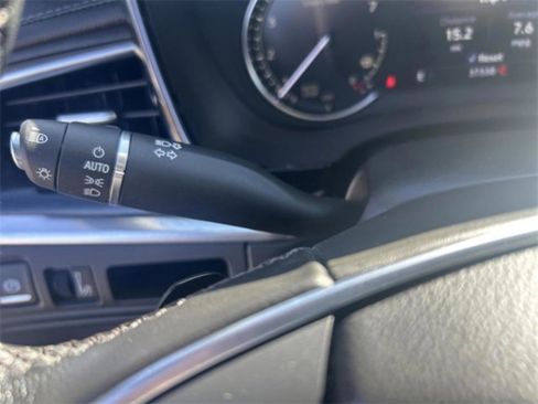 Used 2023 Cadillac XT5 Premium Luxury image 13