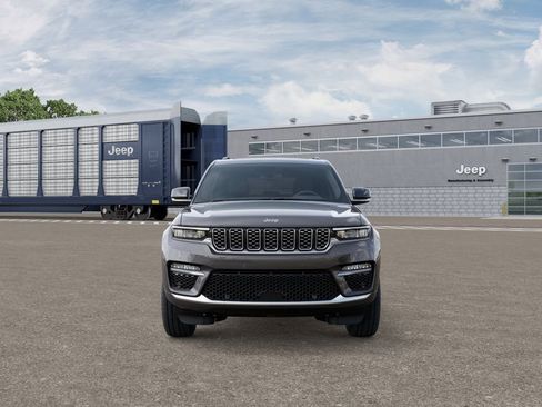 New 2025 Jeep Grand Cherokee Summit image 35