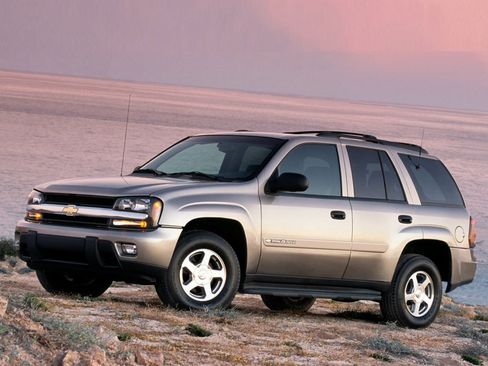 Used 2003 Chevrolet TrailBlazer LTZ image 1