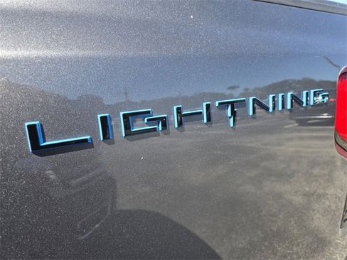 Used 2023 Ford F150 Lightning Lariat w/ Max Trailer Tow Package image 7