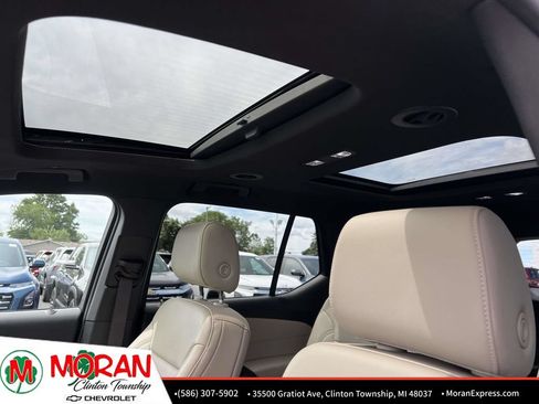 Certified 2023 Chevrolet Traverse LT w/ LT Premium Package AWD/4WD image 21