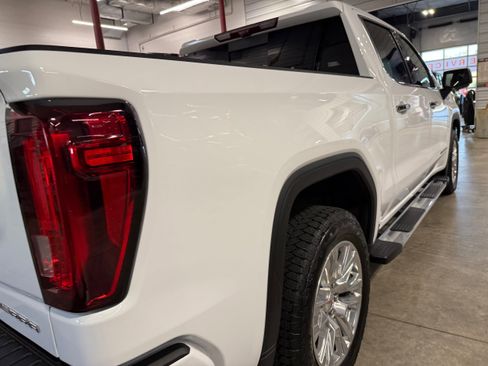 Used 2024 GMC Sierra 1500 Denali w/ Technology Package image 19