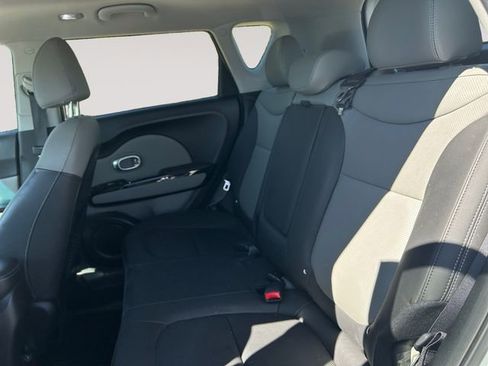 Used 2019 Kia Soul + w/ Primo Package image 13