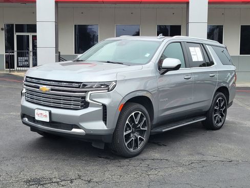 Used 2024 Chevrolet Tahoe LT AWD/4WD image 7