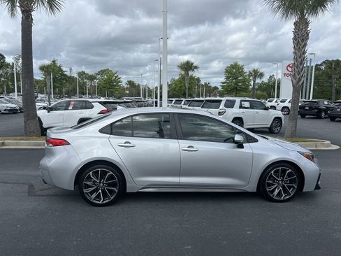 Used 2020 Toyota Corolla SE image 11