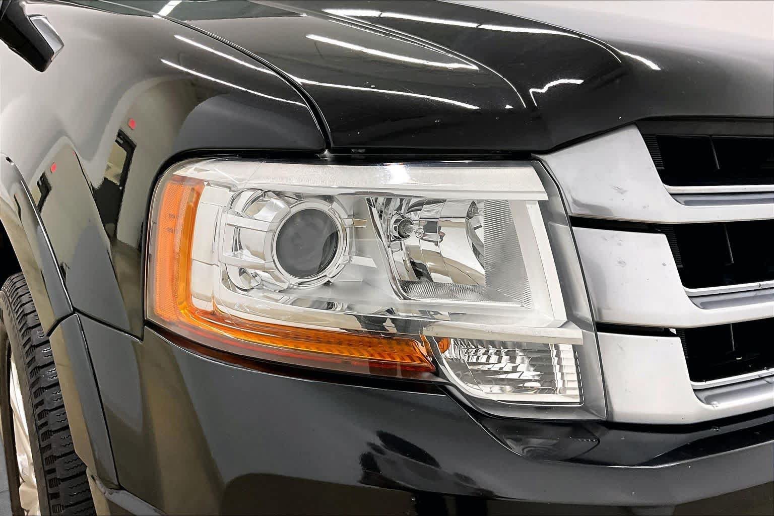 Used 2015 Ford Expedition Platinum AWD/4WD image 26