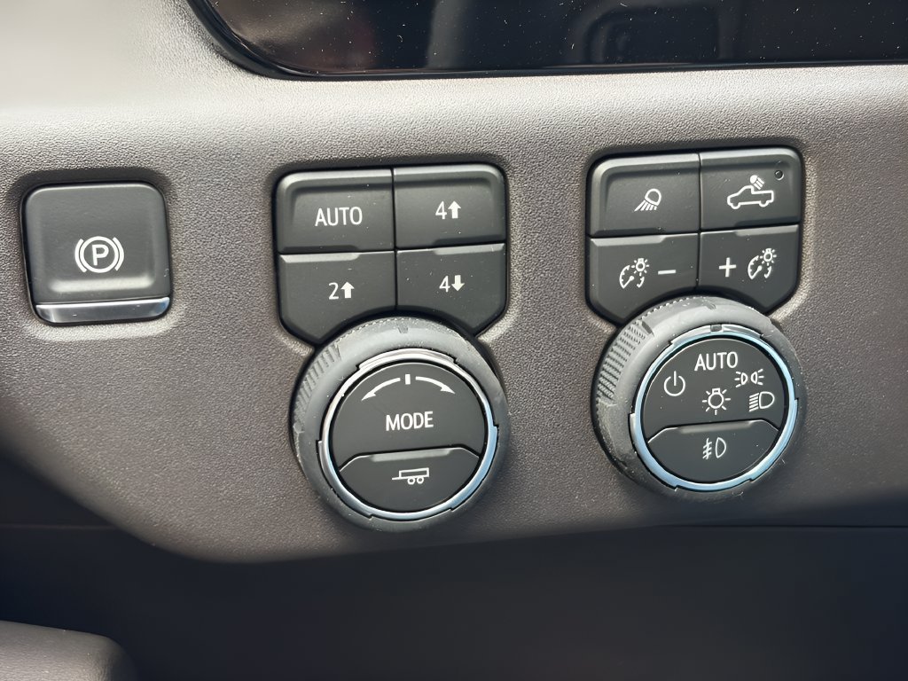 New 2026 Chevrolet Silverado 3500 LTZ AWD/4WD image 22