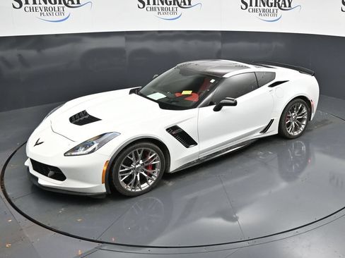 Used 2018 Chevrolet Corvette Z06 RWD image 20