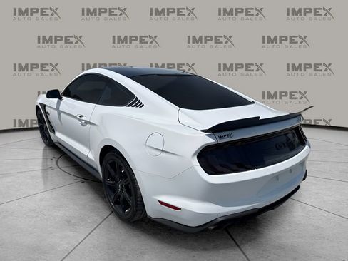 Used 2018 Ford Mustang GT w/ Black Accent Pkg RWD image 3