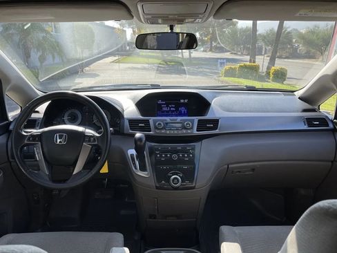 Used 2013 Honda Odyssey EX image 14