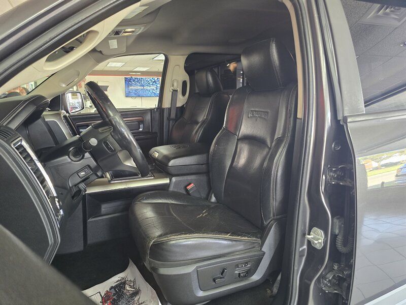 Used 2015 RAM 1500 Laramie w/ Convenience Group AWD/4WD image 9