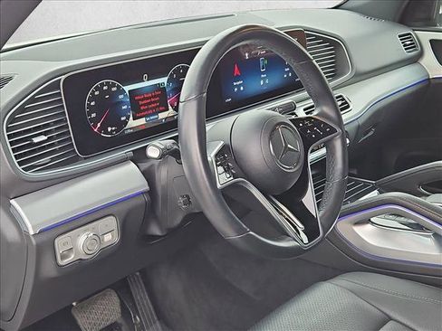 Used 2024 Mercedes-Benz GLE 350 4MATIC image 10