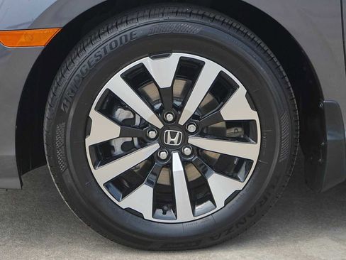 Used 2026 Honda Odyssey EX-L image 7