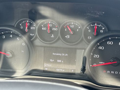 Used 2025 Chevrolet Silverado 1500 W/T RWD image 21